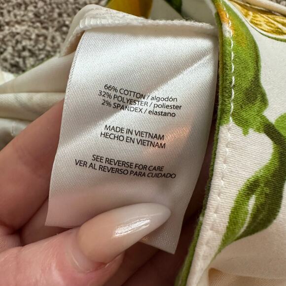 Isaac Mizrahi white lemon & lime print shorts size 8 NWOT - Picture 5 of 11